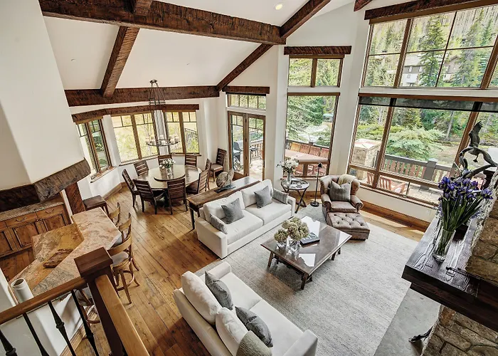 The Arrabelle At Vail Square, A Rockresort, By Vail Resorts