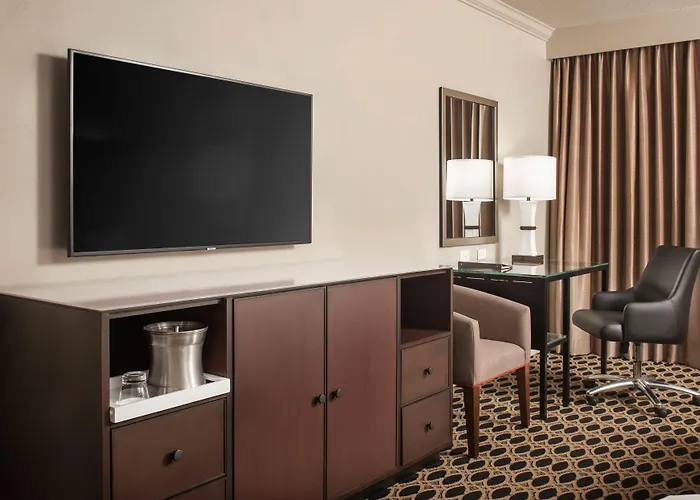 Hilton Columbia Center