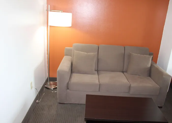 Sleep Inn & Suites North Liberty - Liberty City