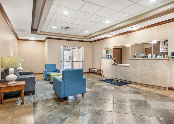Quality Inn & Suites Near Owensboro & Holiday World Gold Award Winner