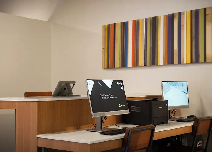 Holiday Inn Express & Suites Wausau By Ihg