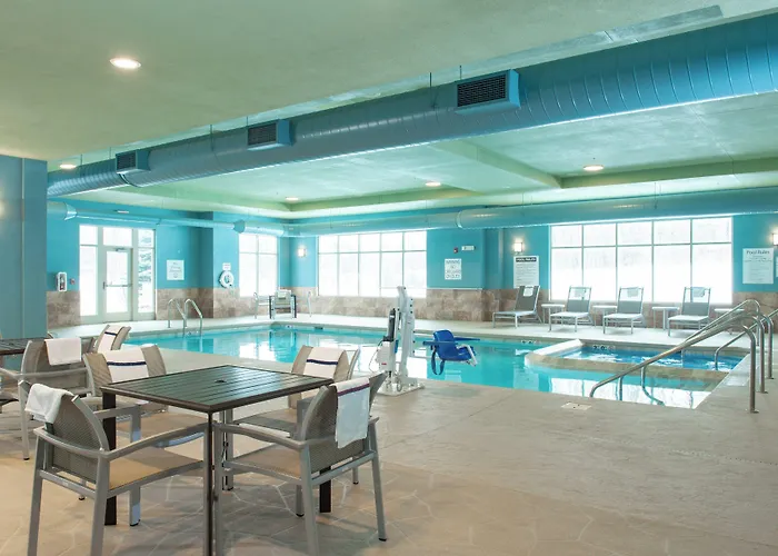 Holiday Inn Express & Suites Wausau By Ihg