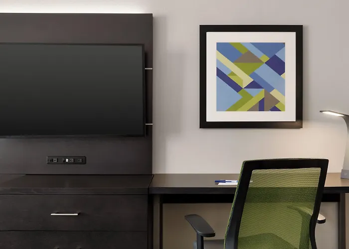 Holiday Inn Express Hotel & Suites Shawnee I-40 By Ihg