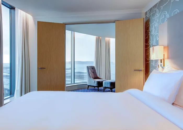 Radisson Blu Waterfront Hotel, Jersey