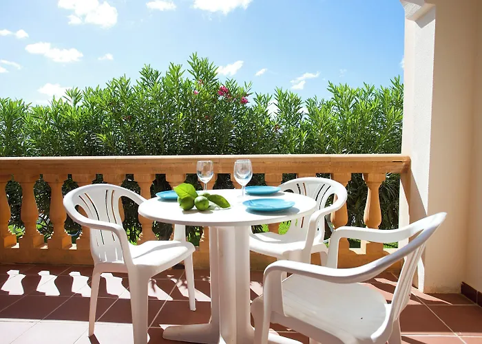 Apartamentos Sol Romantica By Dot Suites