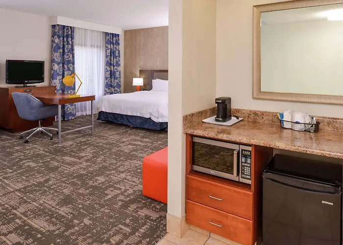 Hampton Inn & Suites Wilmington
