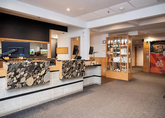 Hotel & Suites Le Dauphin Quebec
