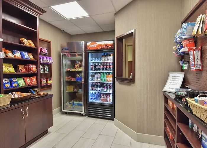 Holiday Inn Express And Suites Springfield Medical District By Ihg