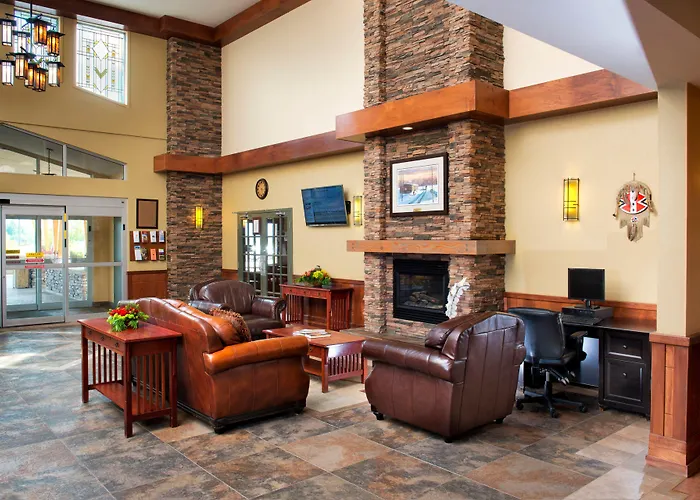 Gold Eagle Lodge