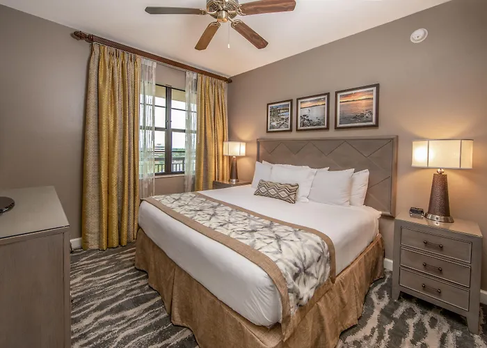 Holiday Inn Club Vacations Sunset Cove Resort