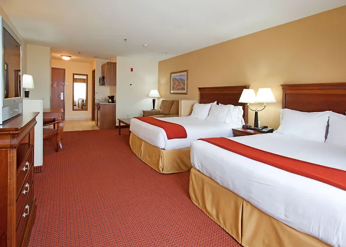 Holiday Inn Express Hotel & Suites Tooele By Ihg