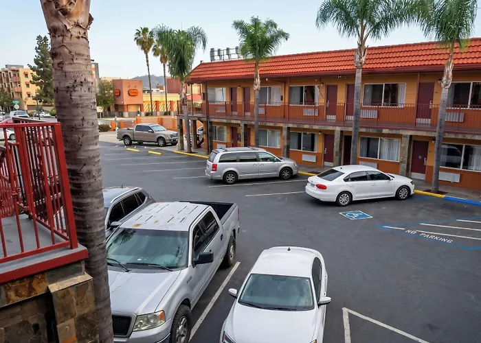 Travelodge By Wyndham El Cajon