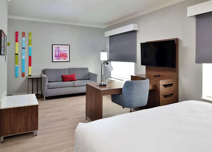 Hampton Inn & Suites Greenville