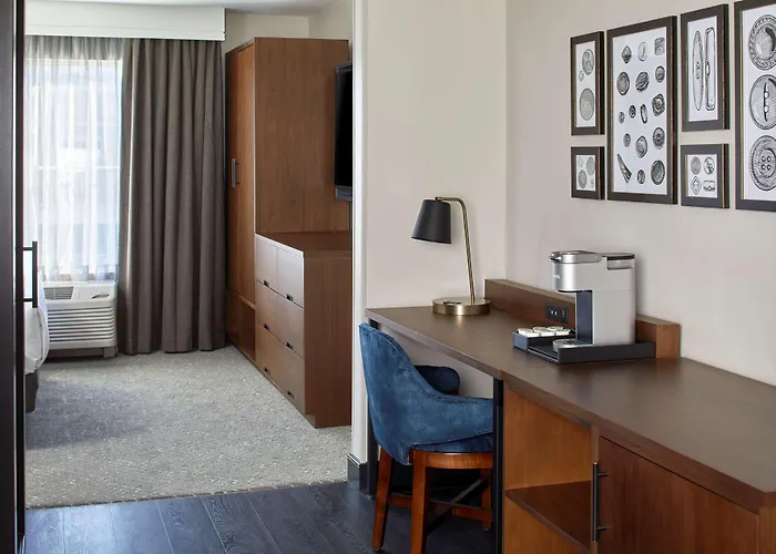 Cumberland House Knoxville, Tapestry Collection By Hilton