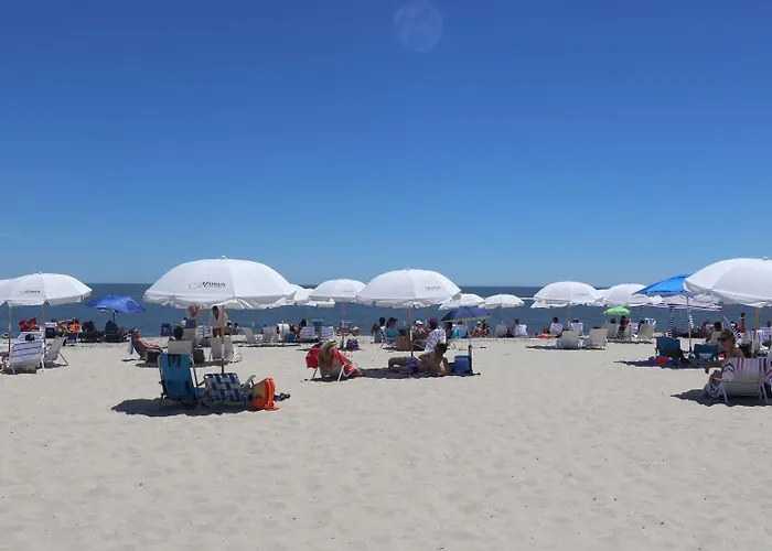 Montreal Beach Resort