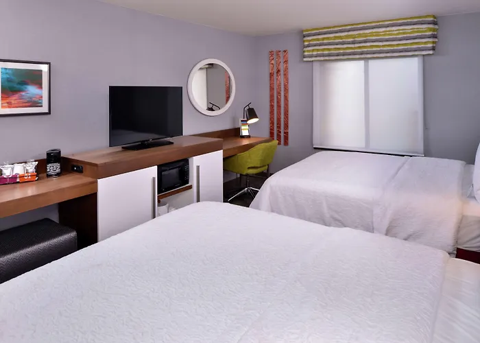 Hampton Inn & Suites Carson City
