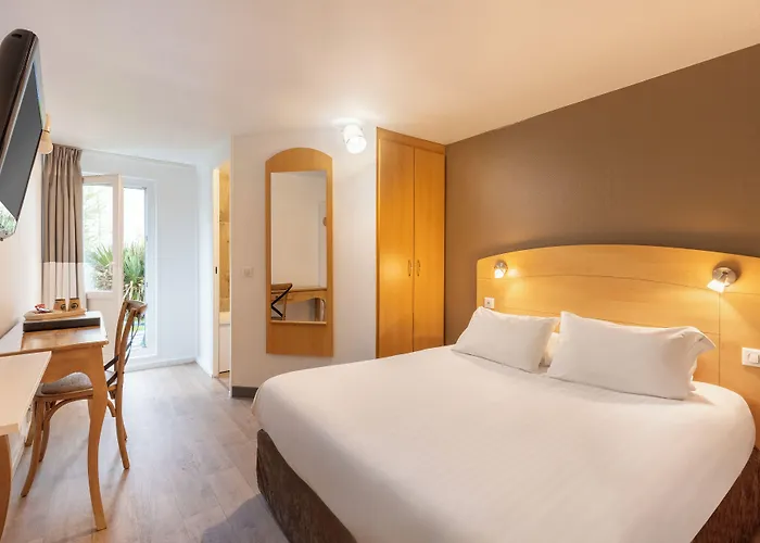 Sure Hotel By Best Western Plaisir