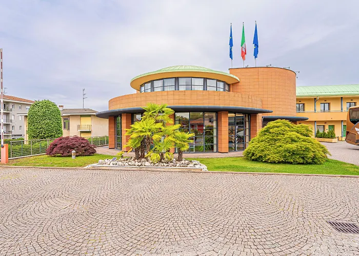 Luna Hotel Lago Maggiore Arona