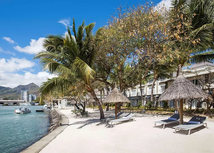 Le Suffren Hotel & Marina