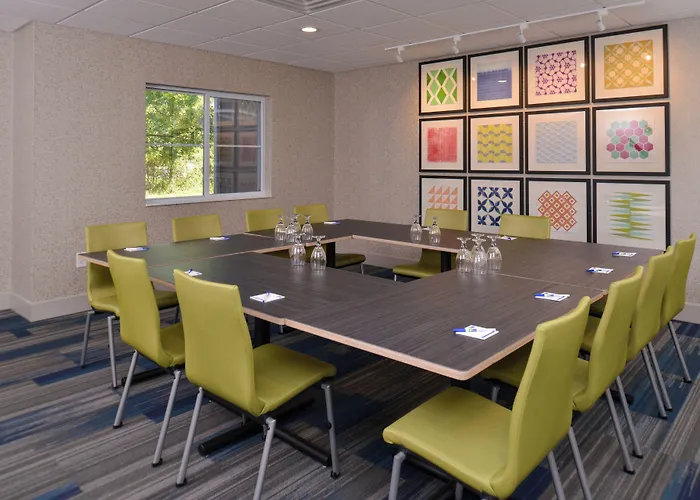 Holiday Inn Express Hotel And Suites Stevens Point By Ihg