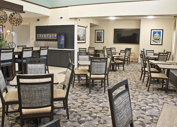 Hampton Inn & Suites Denver-Speer Boulevard