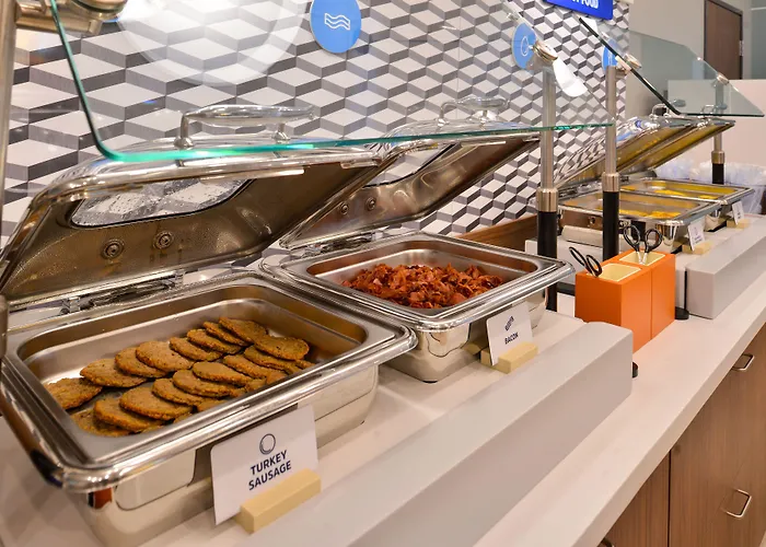 Holiday Inn Express Tower Center New Brunswick By Ihg
