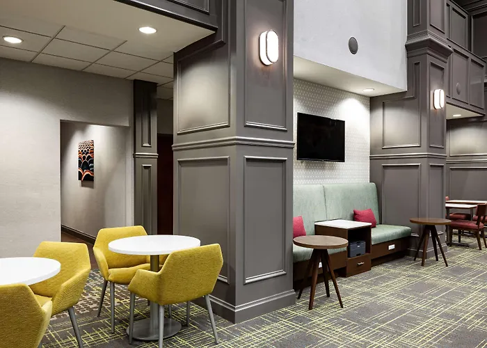 Hampton Inn & Suites Texarkana