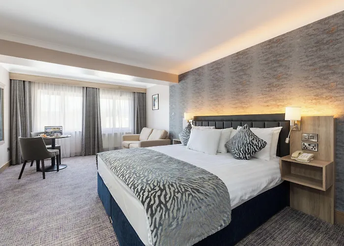 Rochestown Lodge Hotel