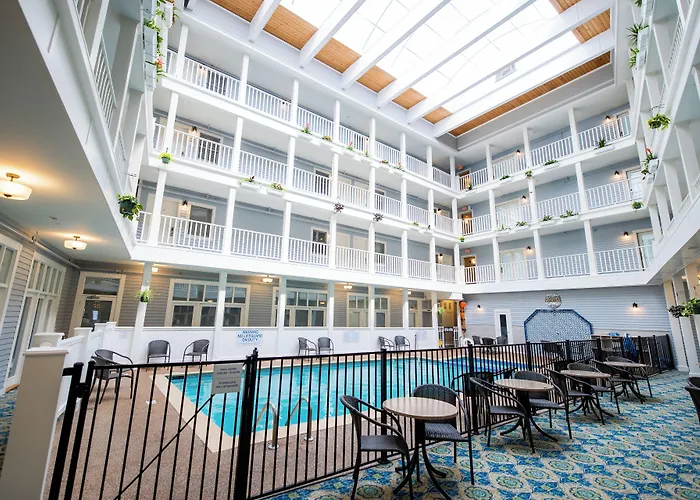 Lake View Hotel