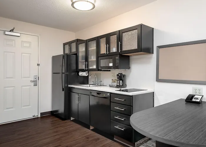 Candlewood Suites Sterling By Ihg