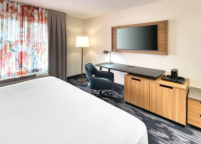 Fairfield Inn & Suites By Marriott Toronto Brampton