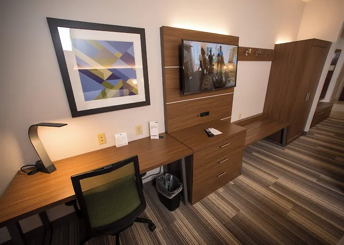 Holiday Inn Express Hotel & Suites Lexington-Downtown University By Ihg