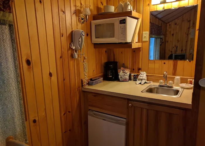 Emerald Forest Cabins