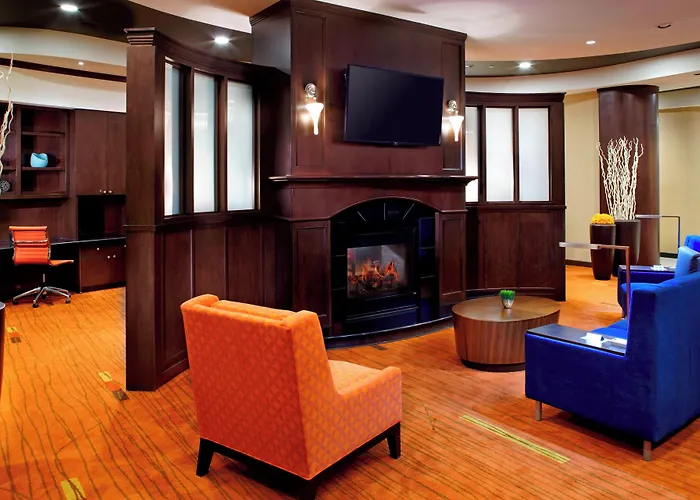 Courtyard By Marriott Pittsburgh West Homestead Waterfront