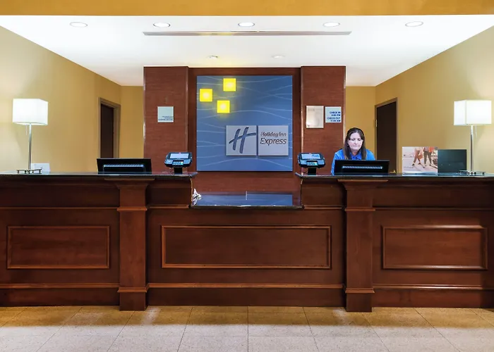Holiday Inn Express Hotel & Suites-North East By Ihg