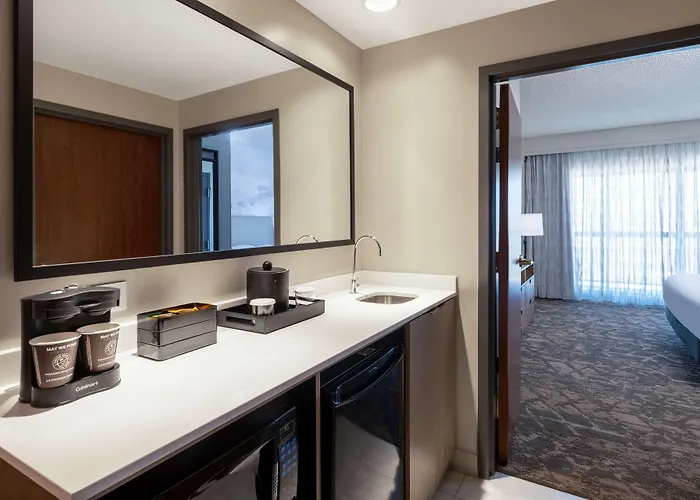 Embassy Suites By Hilton Albuquerque