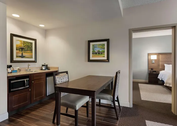 Hampton Inn & Suites Montgomery-Eastchase