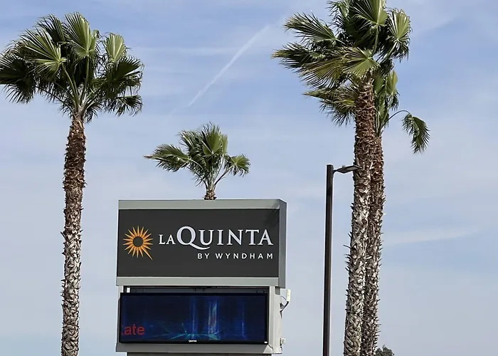 La Quinta By Wyndham Hesperia Victorville