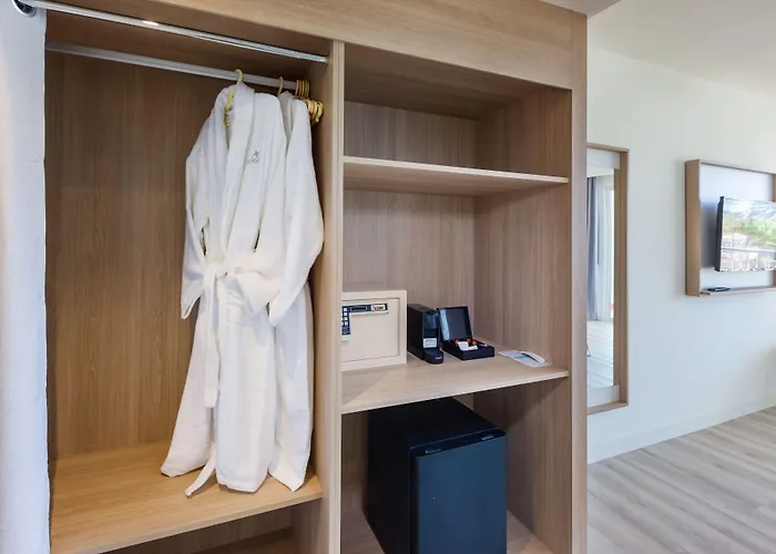 Abora Interclub Atlantic By Lopesan Hotels