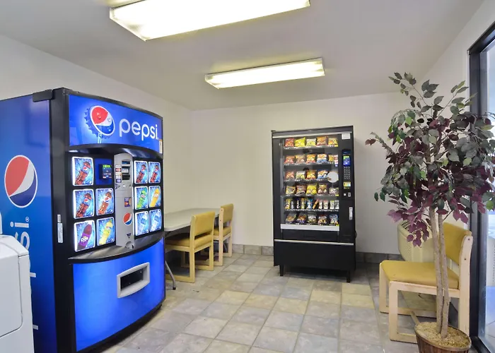 Motel 6-Palm Springs, Ca - East - Palm Canyon