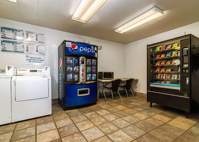 Motel 6-Palm Springs, Ca - East - Palm Canyon