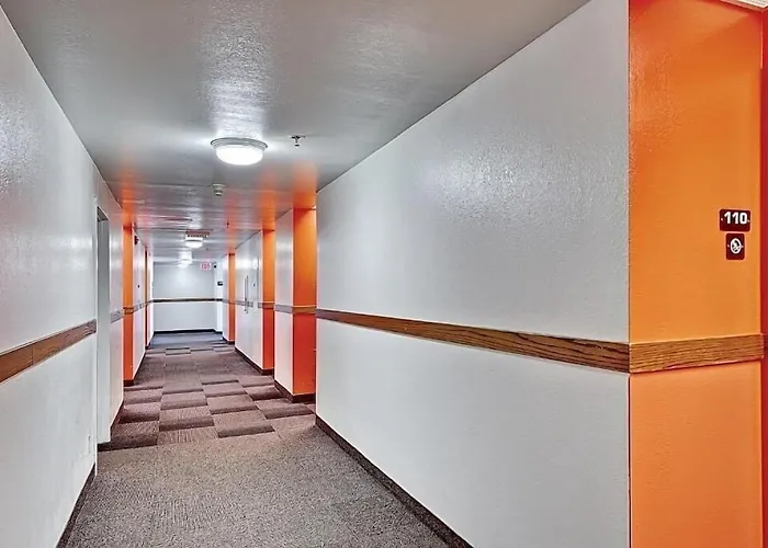 Motel 6-Glenview, Il - Chicago North