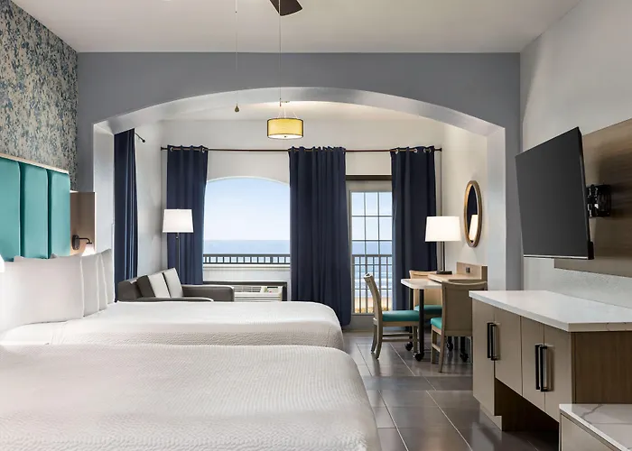 La Copa Inn Beach Hotel