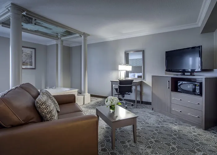 Monte Carlo Inn Markham