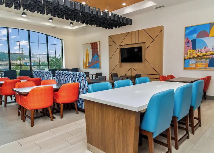 Holiday Inn Express Hotel & Suites Pittsburgh-South Side By Ihg