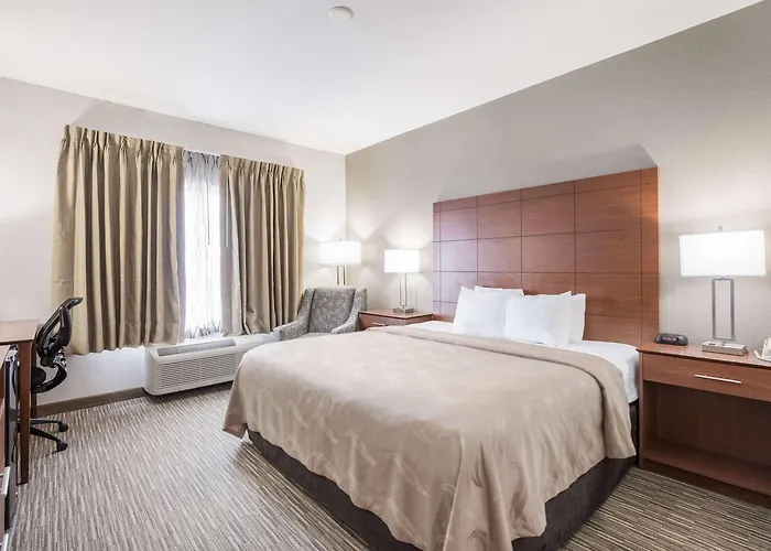 Quality Inn & Suites Lodi I-90