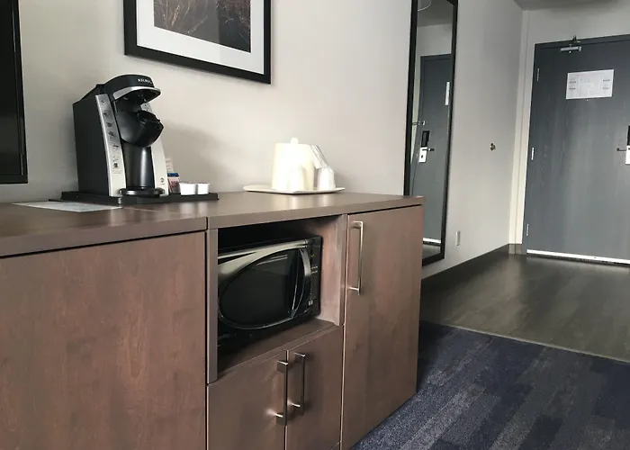 Holiday Inn & Suites Grande Prairie By Ihg