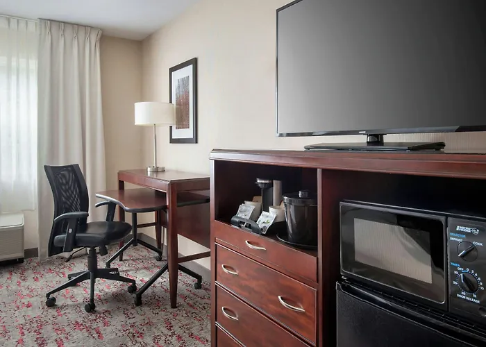Fairfield Inn & Suites By Marriott Great Barrington Lenox/Berkshires