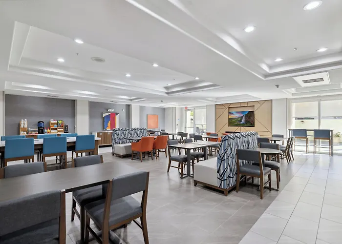 Holiday Inn Express Hotel & Suites Vacaville By Ihg