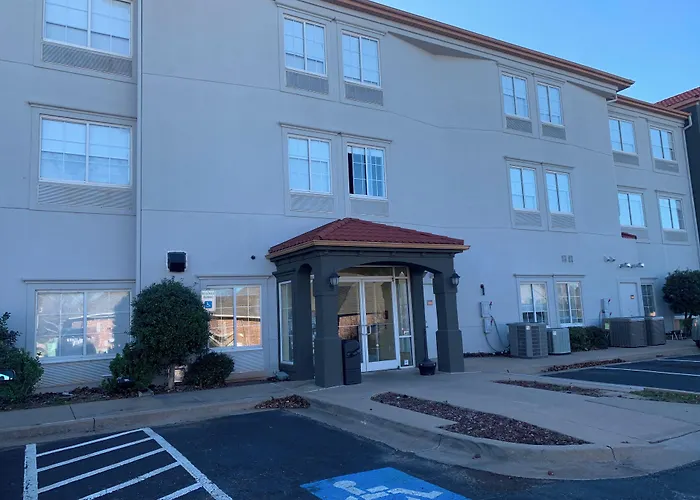 La Quinta By Wyndham Okc North - Quail Springs